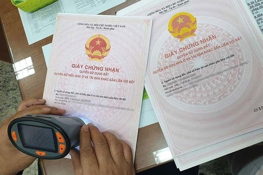 Cầm cố sổ đỏ có cần công chứng hay không